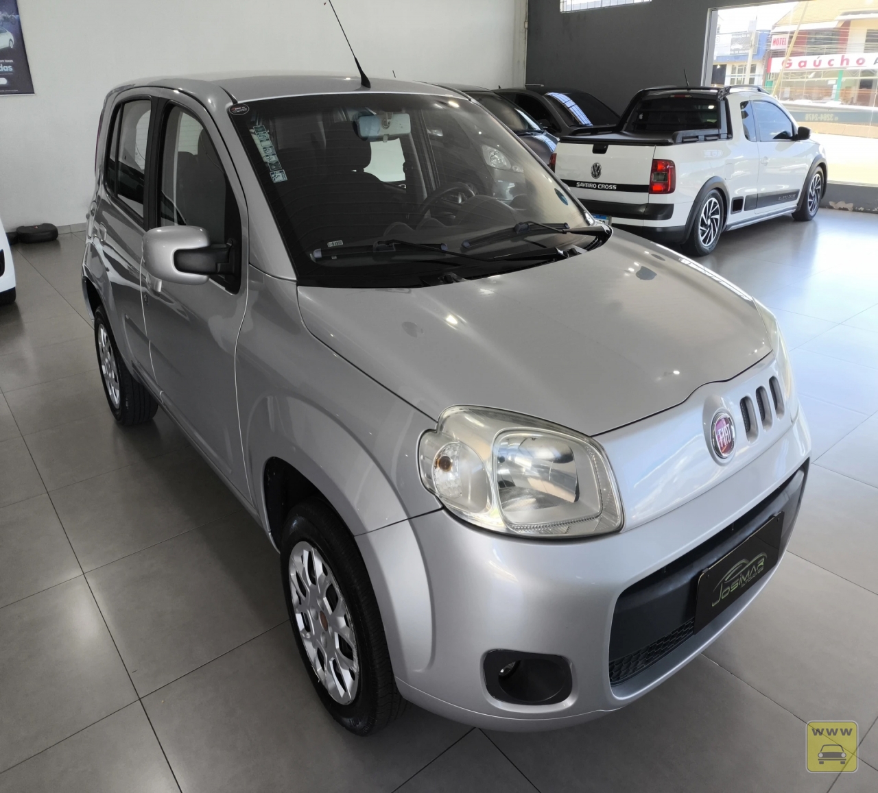 FIAT UNO 1.0 EVO VIVACE 8V FLEX 4P MANUAL