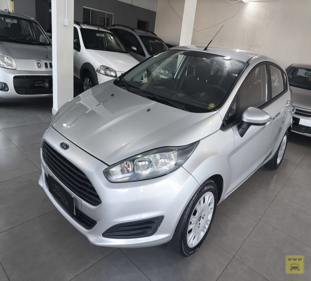 FORD FIESTA 1.5 SE HATCH 16V FLEX 4P MANUAL 15/15 | JOSIMAR AUTOMOVEIS | Portal OBusca