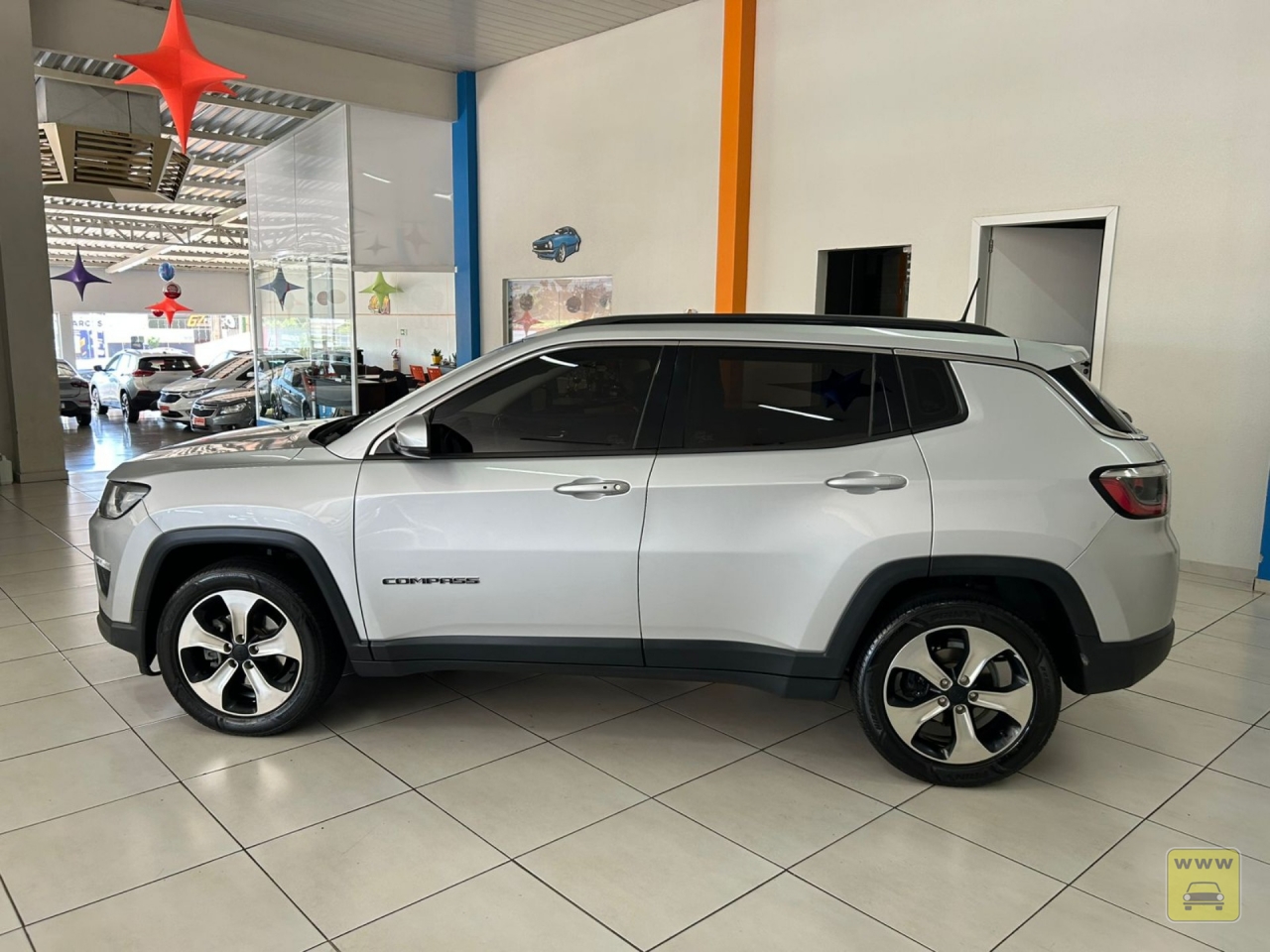 JEEP COMPASS 2.0 16V FLEX LONGITUDE AUTOMÁTICO