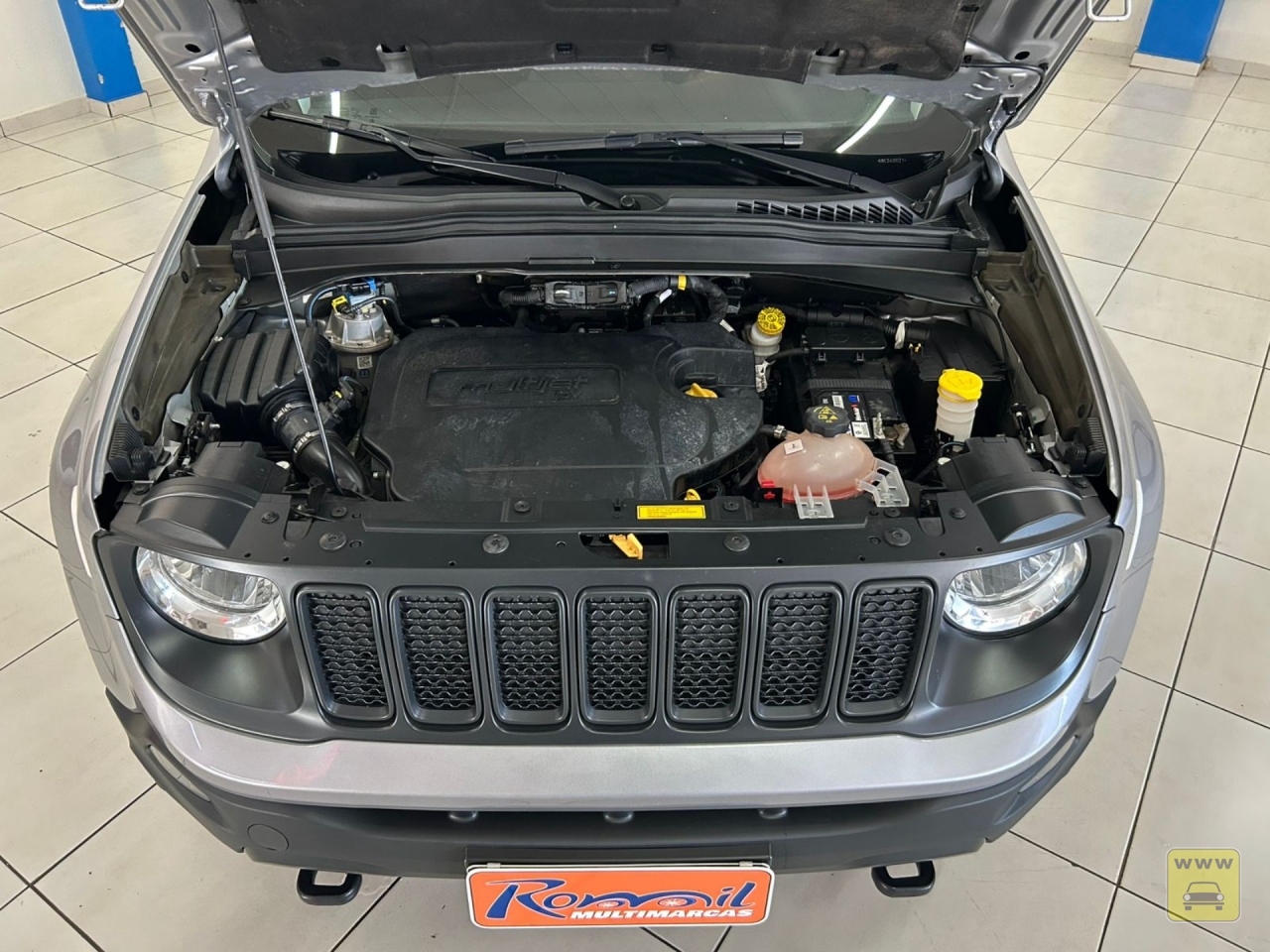 JEEP RENEGADE 2.0 16V TURBO DIESEL MOAB 4P 4X4 AUTOMÁTICO