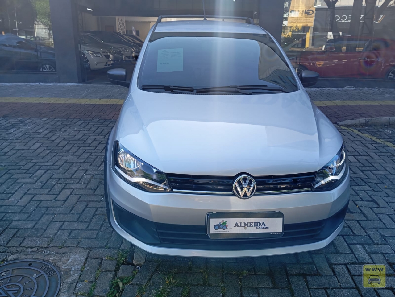 VOLKSWAGEN SAVEIRO TRENDLINE. Veículo ALMEIDA CARROS