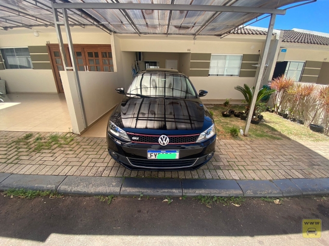 VOLKSWAGEN Jetta 2.0 211 TSI Highline DSG Pacote Premium 14/14 | LUIZ | Portal OBusca