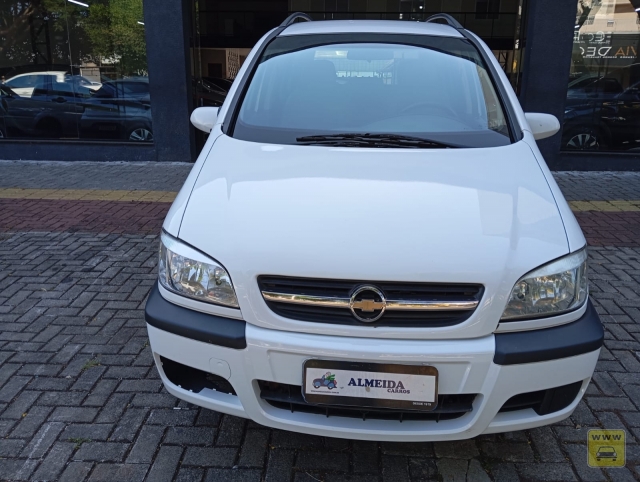 CHEVROLET ZAFIRA EXPRESSION 08/09 | ALMEIDA CARROS | Portal OBusca