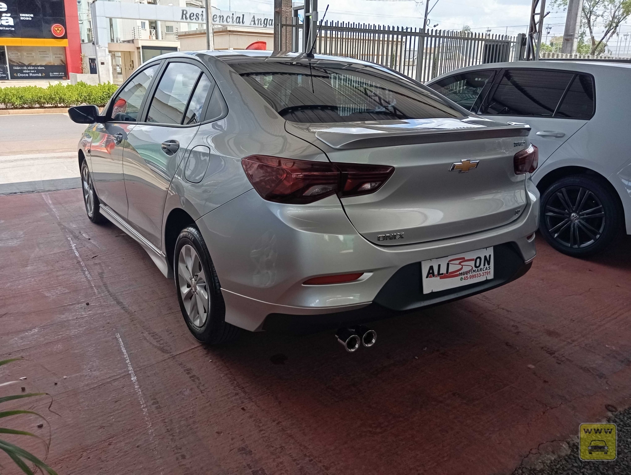 CHEVROLET ONIX PLUS 10TAT LT1