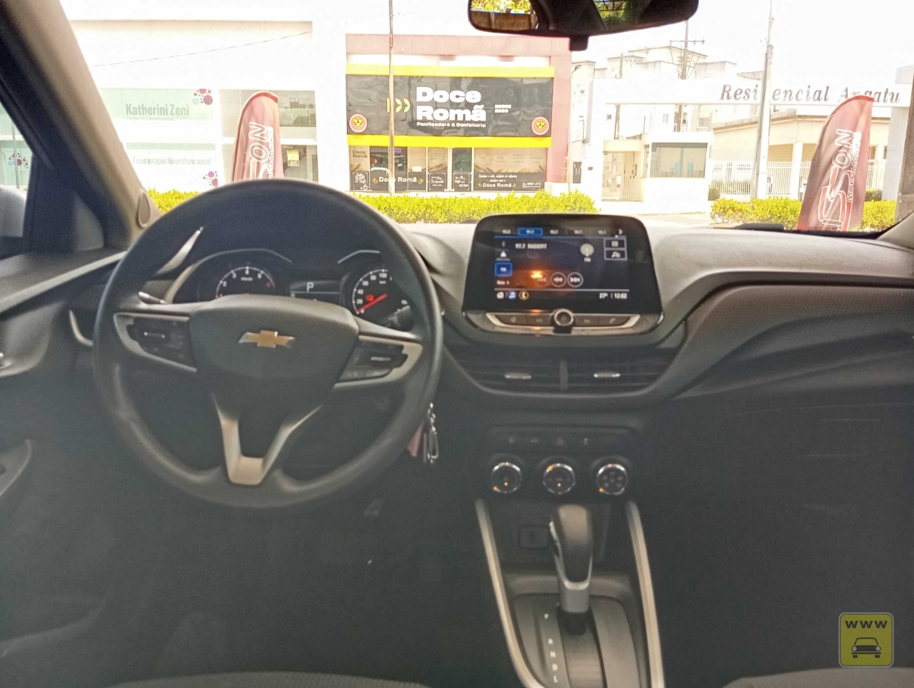 CHEVROLET ONIX PLUS 10TAT LT1