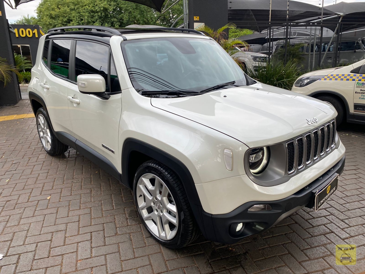 JEEP RENEGADE LIMITED AT