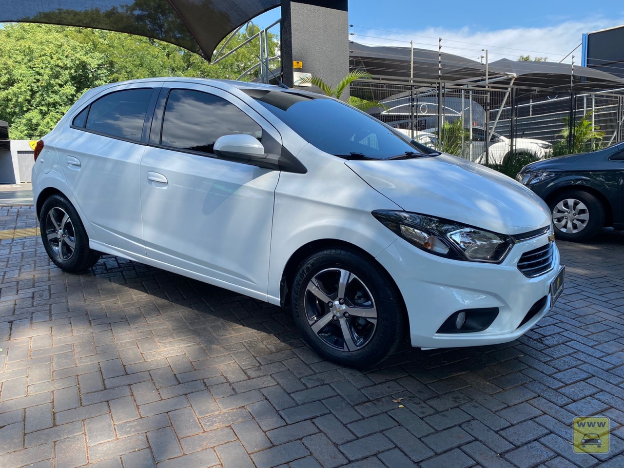 CHEVROLET ONIX 1.4 LTZ