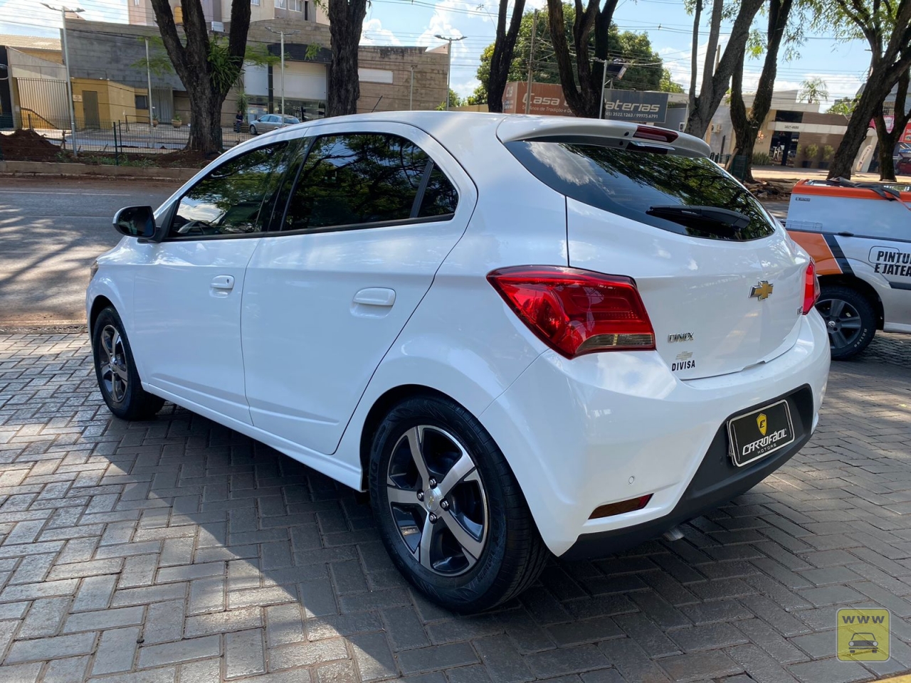 CHEVROLET ONIX 1.4 LTZ