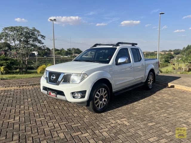 NISSAN FRONTIER SL 4X4 14/14 | Abati Multimarcas | Portal OBusca