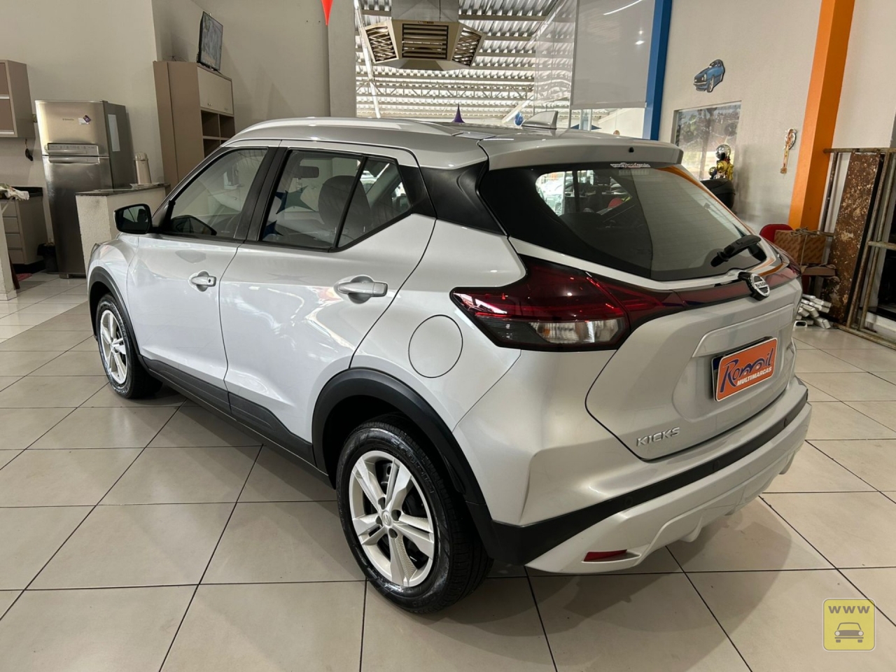 NISSAN KICKS 1.6 16V FLEXSTART SENSE XTRONIC