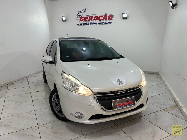 PEUGEOT 208 GRIFFE AUT 13/14 | Geração Veículos | Portal OBusca