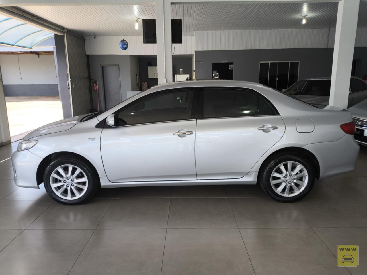 TOYOTA COROLLA 1.8 SE-G 16V FLEX 4P AUTOMÁTICO