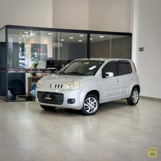 FIAT UNO VIVACE 1.0 COMPLETO 14/15 | Auto Sete Cars | Portal OBusca