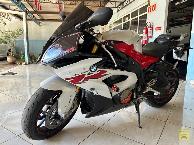 BMW S1000 BMW RR VERMELHA 19/19 | Geração Veículos | Portal OBusca