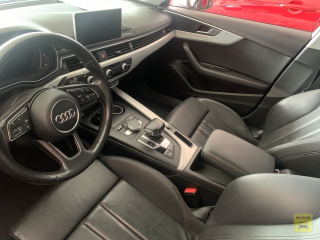 AUDI A4 AV 2.0TFSI 16/17 | Foz Multimarcas | Portal OBusca