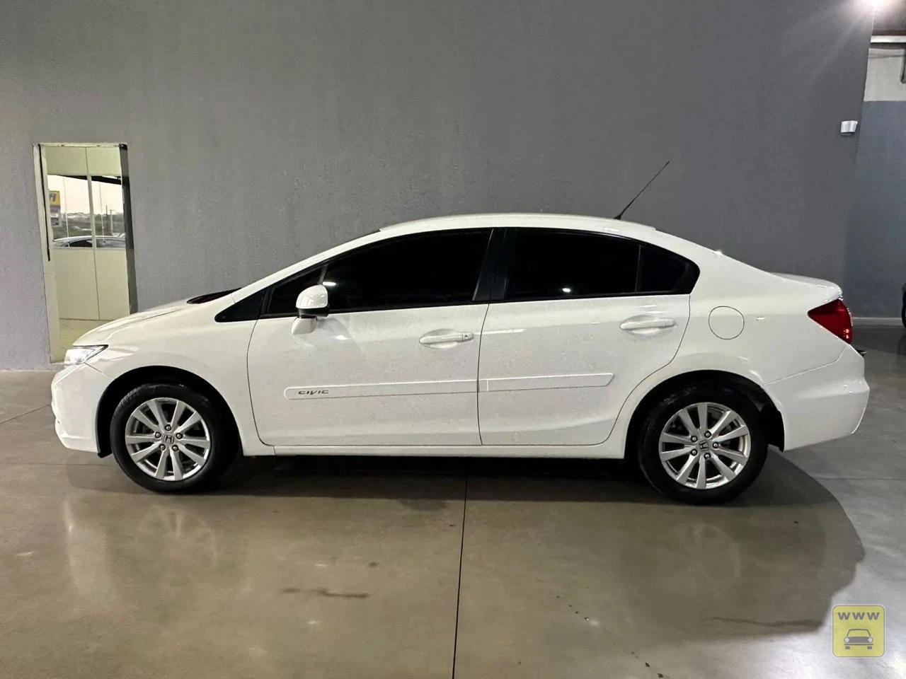 HONDA CIVIC 1.8 LXS 16V FLEX 4P AUTOMÁTICO